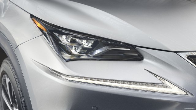 Lexus-NX-iconic-lighting-keyfeatures-overlay-1204x677-LEX-NXG-MY18-0002-D